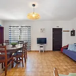 39 - Cantinho Do Mar 度假居 *