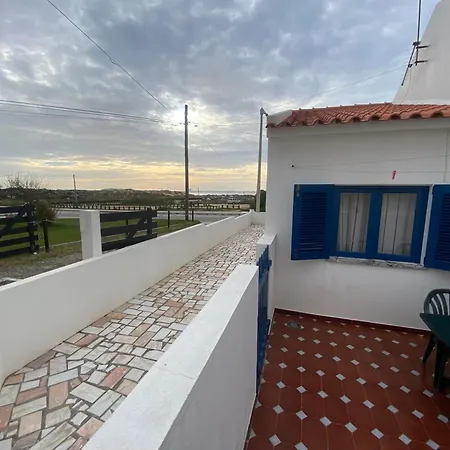 39 - Cantinho Do Mar * Ferrel (Leiria)